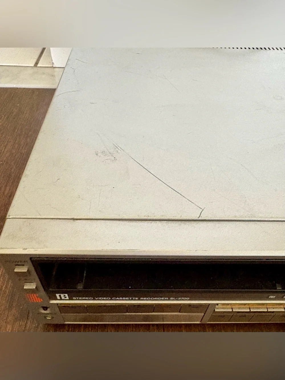 Sony SL-2710 Betamax player - Nice! - Hi-Fi Stereo VCR video recorder Untested - Picture 2 of 10
